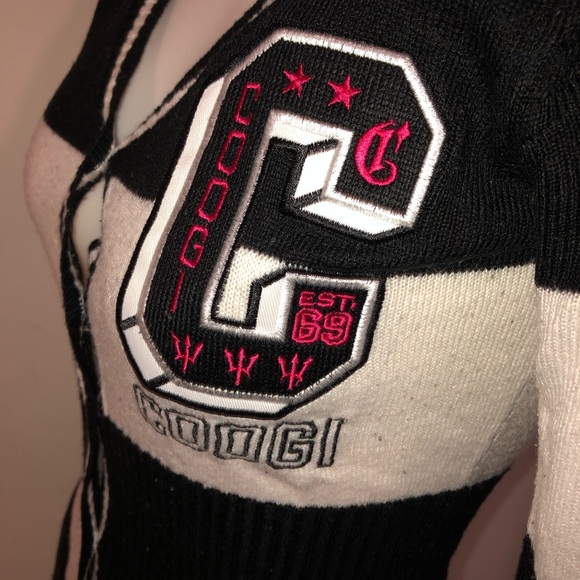 Coogi Sweater Cardigan - Picture 4 of 6